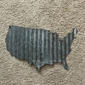 USA silver wall decor